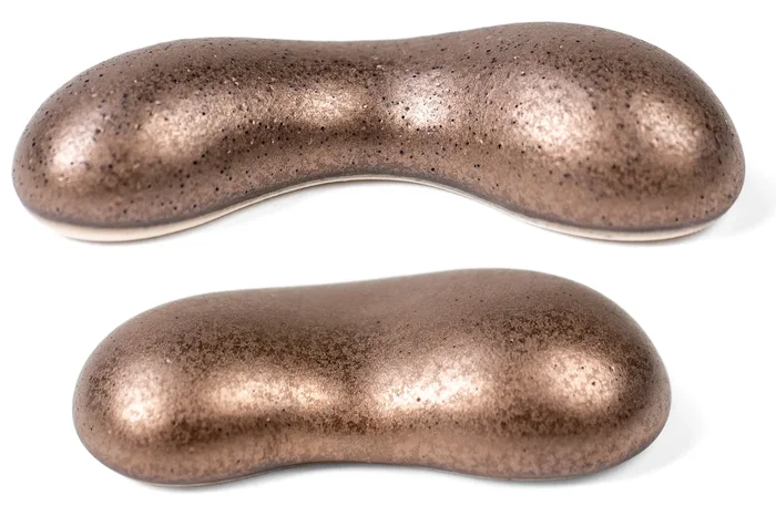 Hasami Pen Rest, Kindei (Reactive Gold)