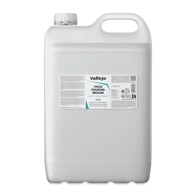 Vallejo Acrylic Pouring Medium – 5 liter